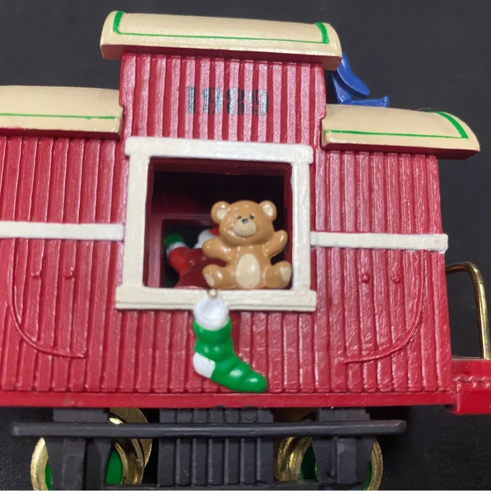 Christmas Caboose Santa train ornament 1989 vintage holiday keepsake bear